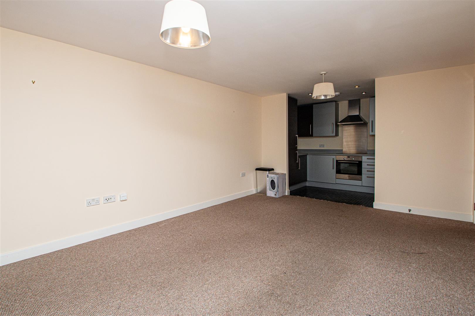 304 South Row, Milton Keynes